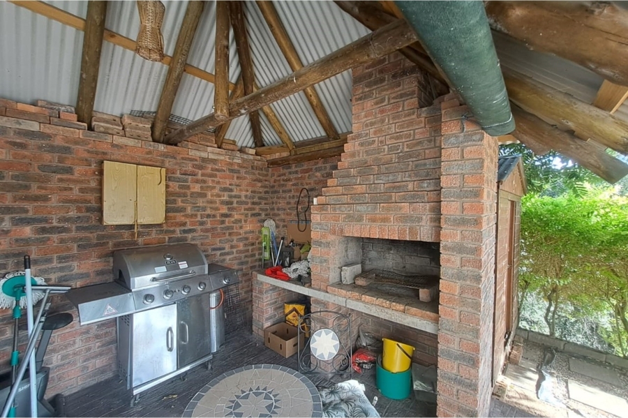 To Let 3 Bedroom Property for Rent in Abbotsford Eastern Cape